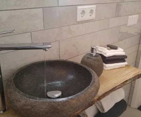 Klein Appartementje Zonder Keuken In Het Centrum Sleep At Hamtingh's B&B