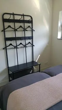B&B Klein Appartementje Zonder Keuken In Het Centrum Sleep At Hamtingh's 힐바렌빅