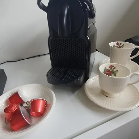 Klein Appartementje Zonder Keuken In Het Centrum Sleep At Hamtingh's Bed & Breakfast