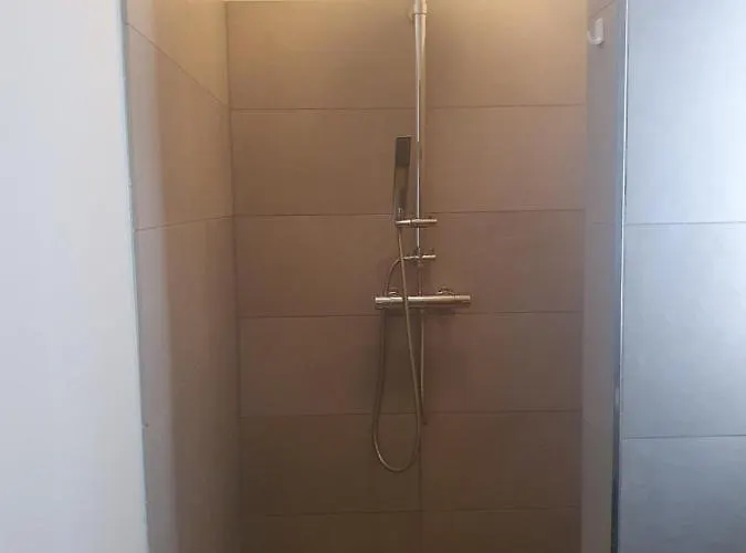 Klein Appartementje Zonder Keuken In Het Centrum Sleep At Hamtingh's 3*