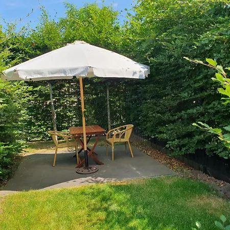 Alojamento de Acomodação e Pequeno-almoço Klein Appartementje Zonder Keuken In Het Centrum Sleep At Hamtingh's Hilvarenbeek